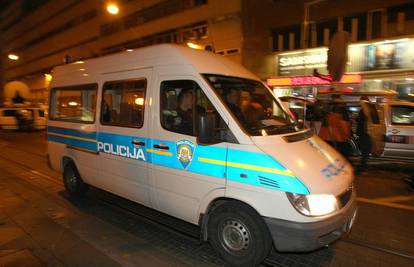 Zadar: Priveli su mladiće i cure zbog tučnjave na ulici