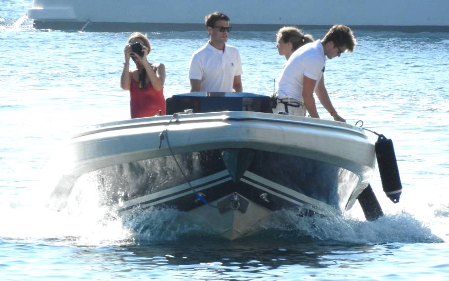 Ležeran par: Tommy Hilfiger i supruga guštaju u Dubrovniku