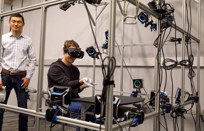 Sve na dohvat ruke: U Oculusu rade rukavice za igranje u VR