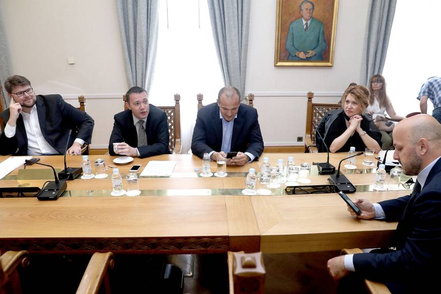 Ustavni sud treba reći koji je razuman rok za nove ministre