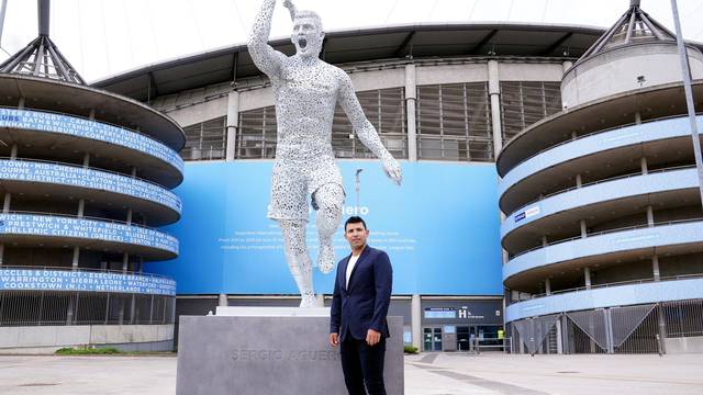 Sergio Aguero Statue Unveiling - Etihad Stadium