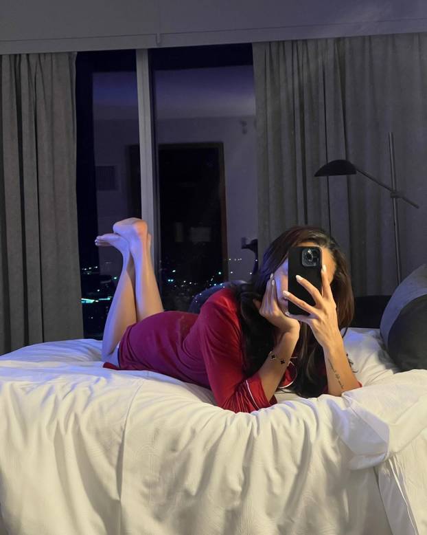 FOTO Košarkašica se skinula za Playboy, a karijera joj tone...