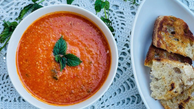 Fina juha od pečenih rajčica po receptu poznate glumice