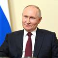 Vladimir Putin: Rusko gospodarstvo raste za pet posto