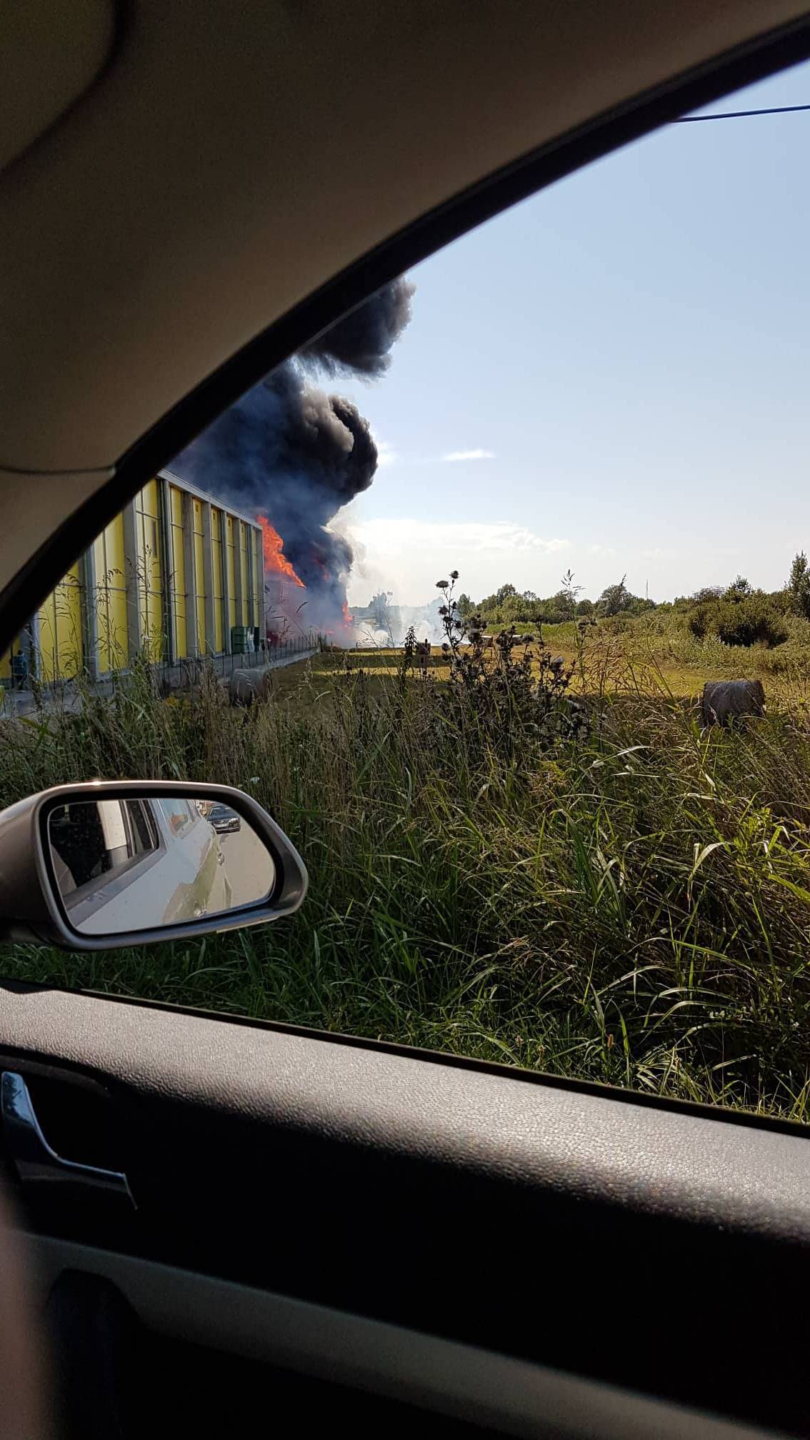 Požar kraj V. Ludine: Vatra u skladištu jabuka, gorjele palete