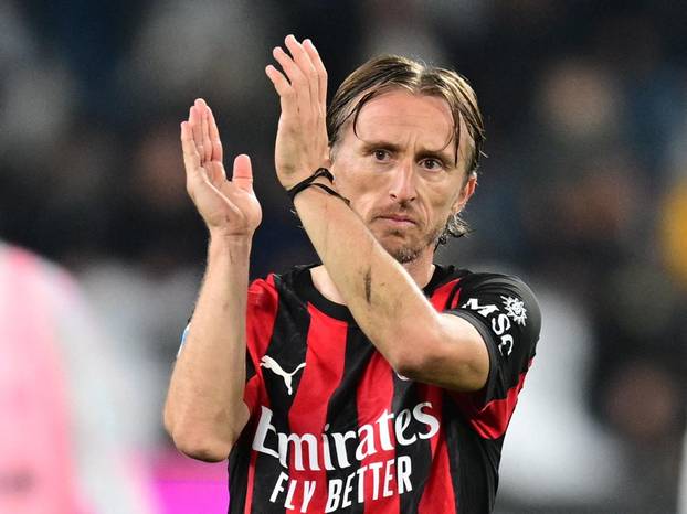 Serie A - Juventus v AC Milan