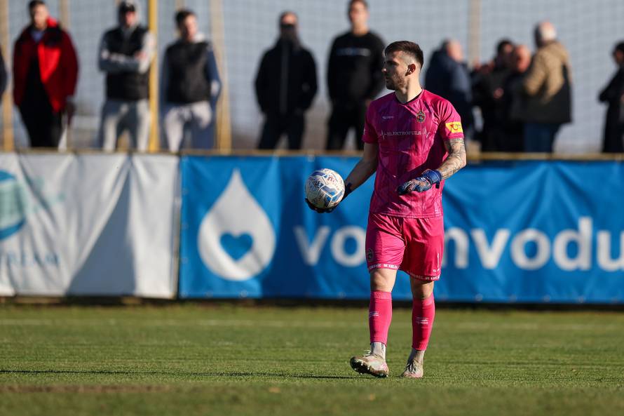 Velika Gorica: SuperSport Hrvatski nogometni kup, osmina finala, NK Kurilovec - NK Istra 1961