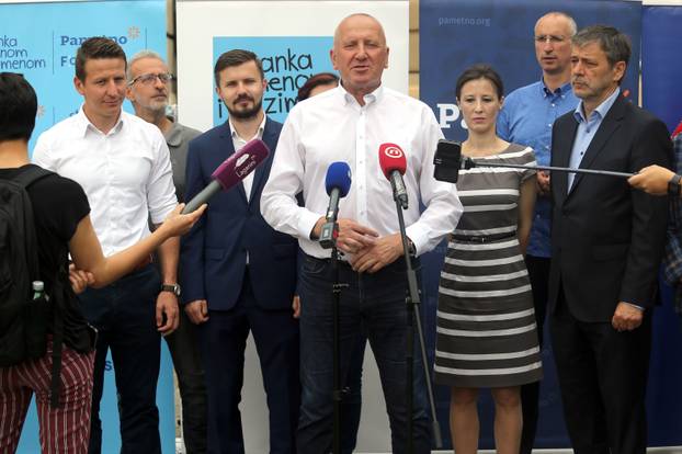 Zagreb: Performans koalicija Stranke s imenom i prezimenom, Pametno i Fokusa