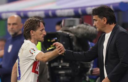 Dalić i Modrić ugostili bivšeg logoraša i branitelja Vukovara. Pogledajte emotivan susret