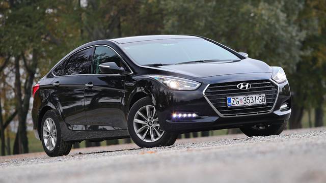 Hyundai i40: U drugom planu, a najbolja kupnja srednje klase