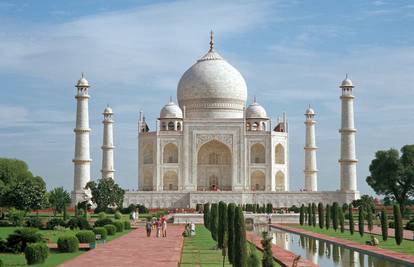 Indija popušta mjere: Taj Mahal ponovo se otvara za turiste