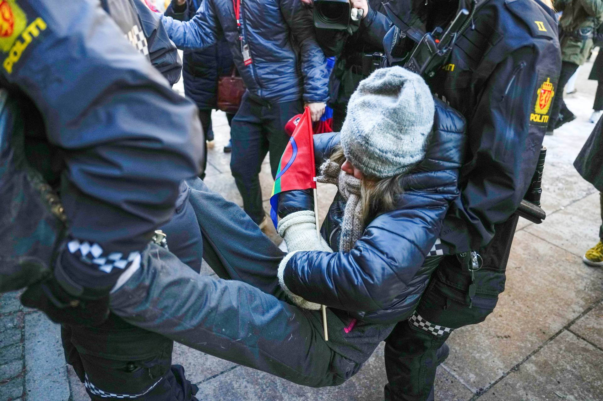 Demonstration against the Fosen wind turbines not being demolished in Oslo