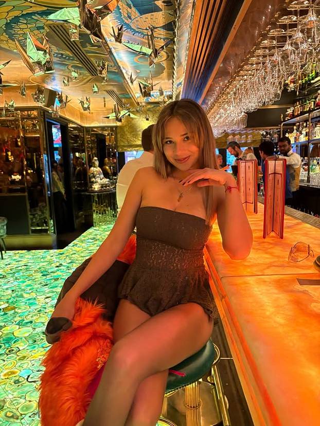 FOTO Turska influencerica upala u probleme zbog zavodljivog imidža: 'Slavim ženstvenost'