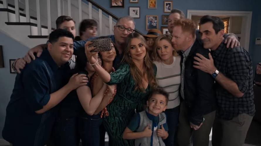 Sofia Vergara objavila fotku iz 90-ih u vrućem bikiniju: 'Ženo pa ti se ni dana nisi promijenila'