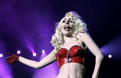 Lady GaGa izbjegla kaznu zbog požara na koncertu