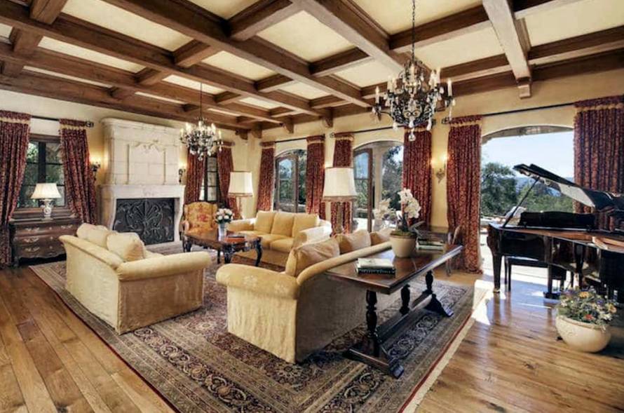 Harry and Meghan's' New $ 14,650 Million home