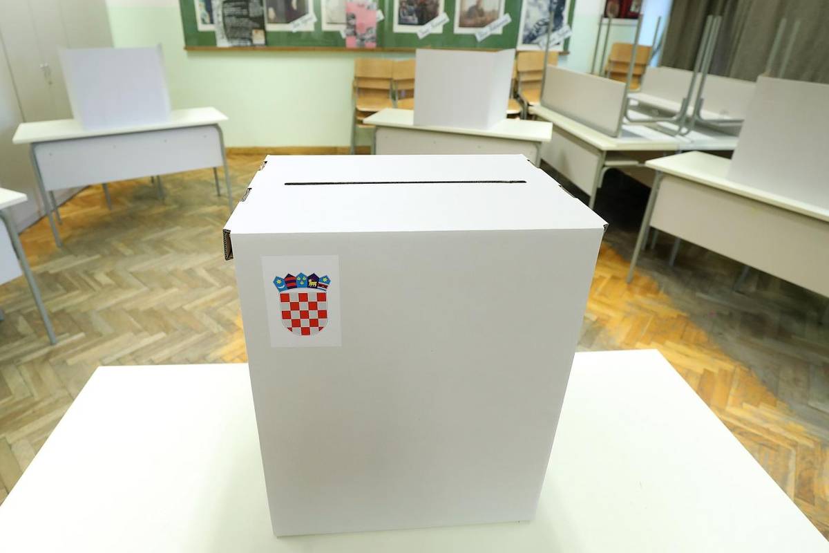 Izbori su im prilika za lijepu zaradu: Članovi povjerenstva mogu dobiti i do 6000 kuna!