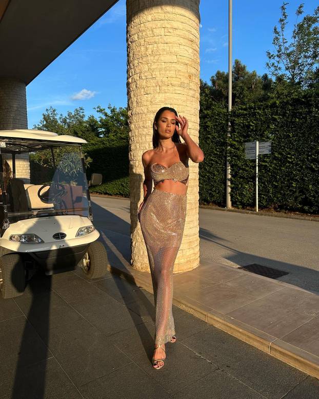 FOTO Tko je Ćorićeva djevojka? Nekad sportska nada danas je influencerica i uživa po svijetu