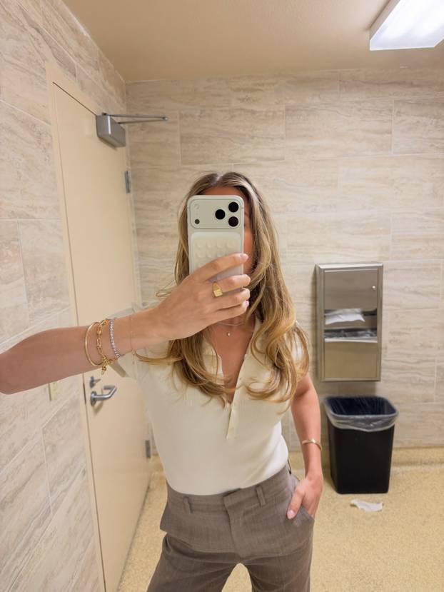 FOTO Proglasili su je najljepšom tenisačicom, umirovila se sa 32 godine. Sada ima novi posao