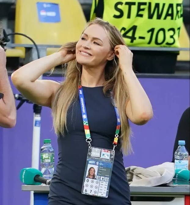 FOTO Engleska Valentina Miletić postala je doktorica i slomila se