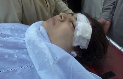 Talibani su ušli u bus i mladoj aktivistici (14) pucali u glavu
