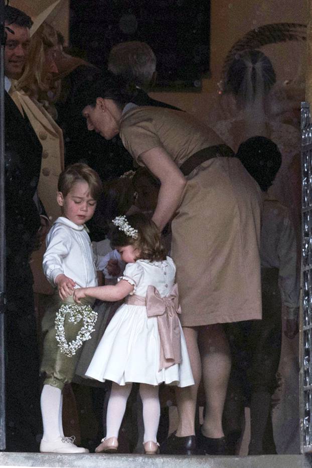 UK: Preslatki ne?aci, maleni princ George i princeza Charlotte, na vjen?anju Pippe Middleton