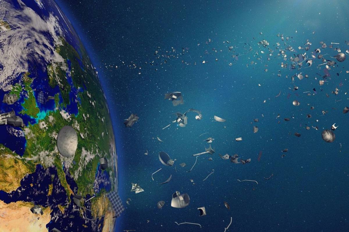 Kinezi bijesni: Ruski svemirski otpad skoro je pogodio  naš satelit, falilo je samo 15 metara