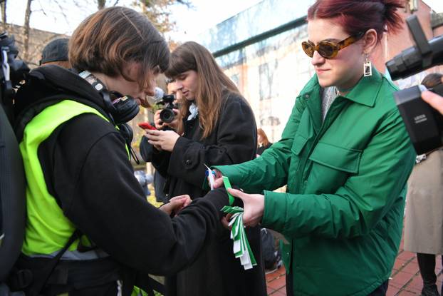 FOTO Krenuo je veliki studentski marš od Beograda do Novog Sada: 'Stići ćemo tamo još jači'