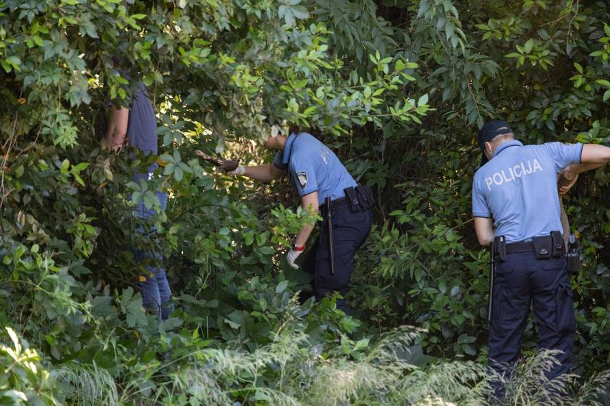 Dubrovnik: Sin u obiteljskoj kući pucao na roditelje,  očevid je u tijeku