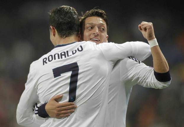 Mesut Ozil n napustio Real Madrid i prešao u Arsenal