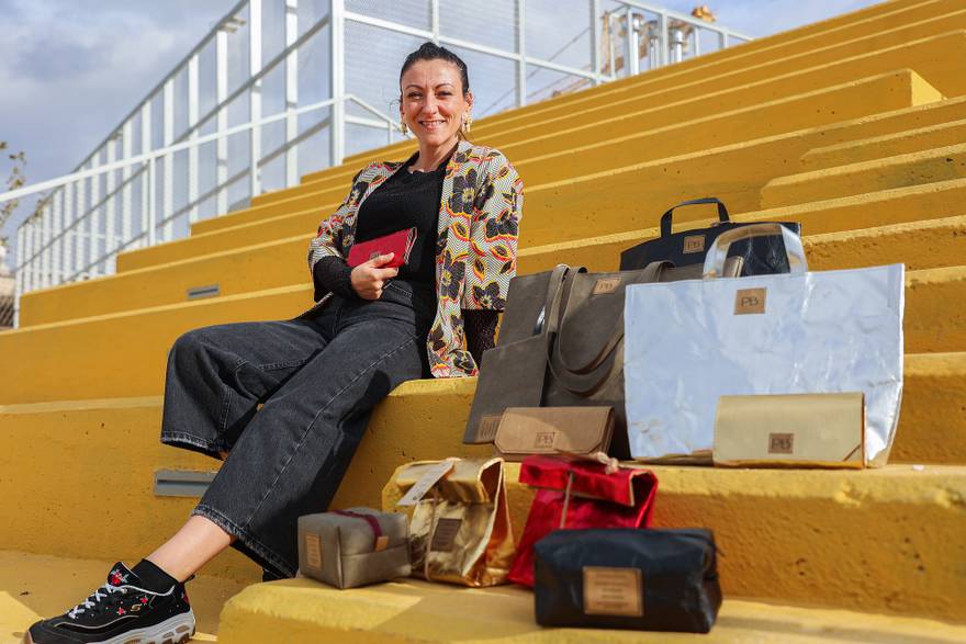 Milica je posve&cacute;ena o&ccaron;uvanju okoli&scaron;a: 'Moje torbe od papira su ekolo&scaron;ke, a perive!'