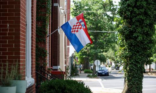 USA REPORT 24SATA Hrvatska zastava se vijori u Alexandriji!