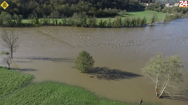 VIDEO Ovako iz zraka izgleda nabujala Kupa kod Klanca: 'Rijeka je bila neobično tamna'