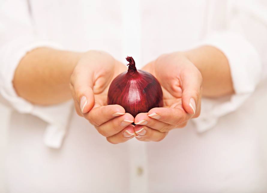 Top 40 ljekovitih  recepata od luka - štiti od opakih bolesti