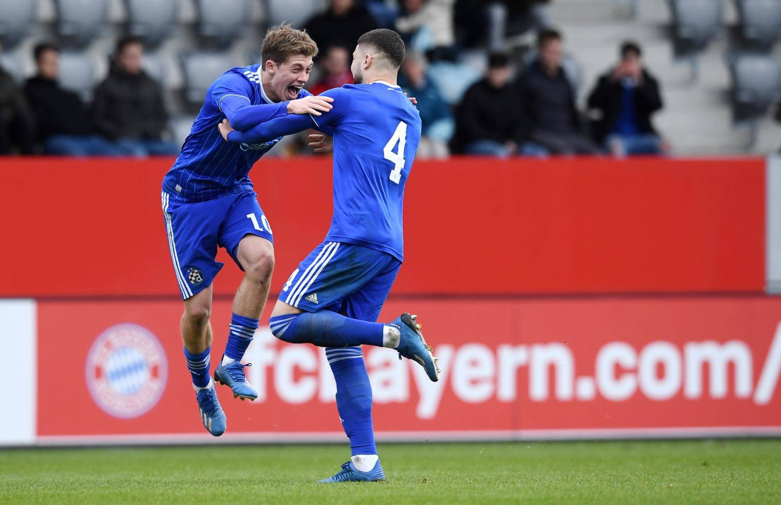 Čudo u Münchenu! Veliki Elber i Klose naklonili su se Dinamu