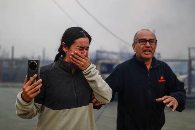 Wildfire burns in Chile