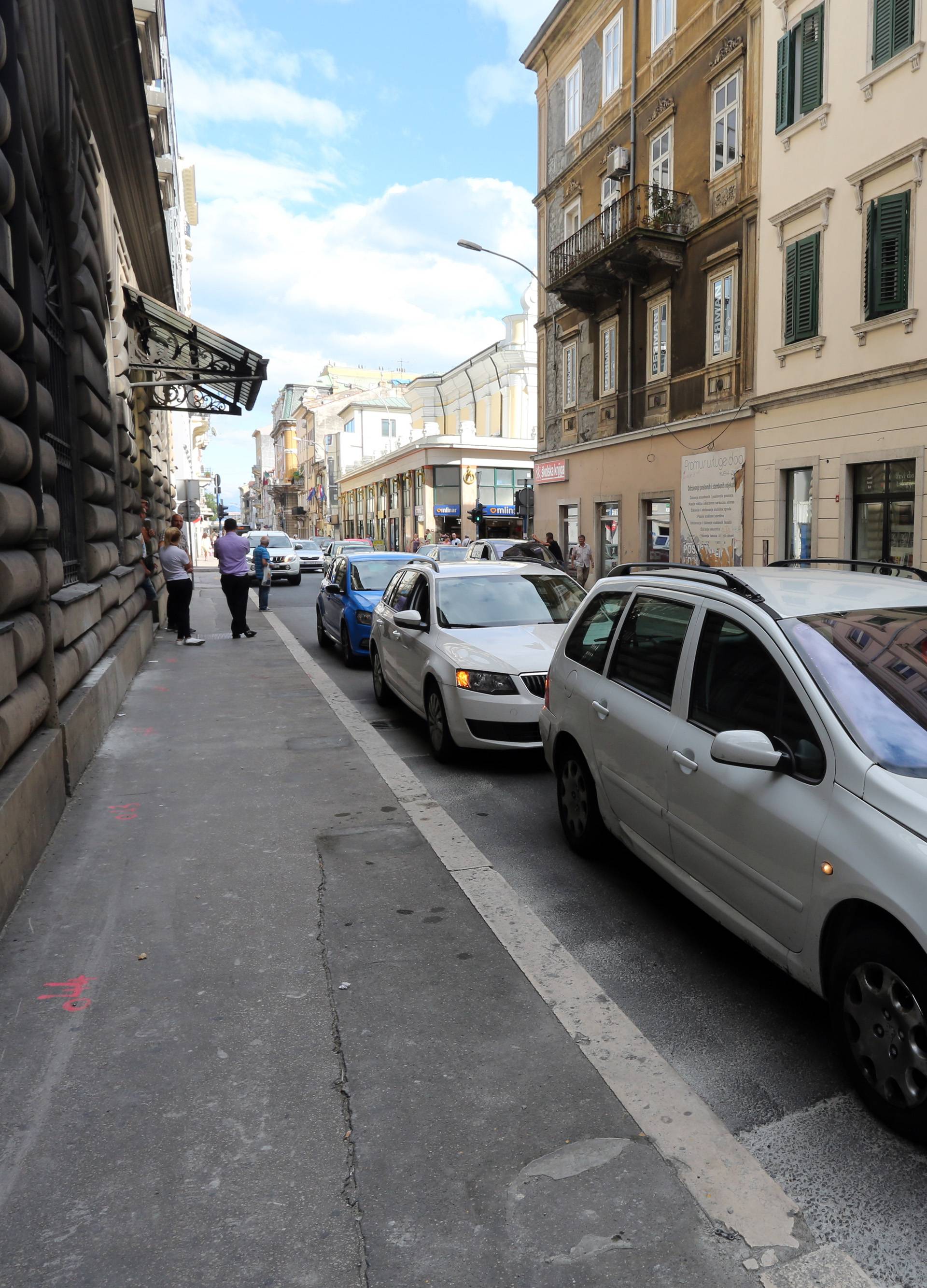 Za niže cijene goriva: Promet stao u Zagrebu, Osijeku, Rijeci