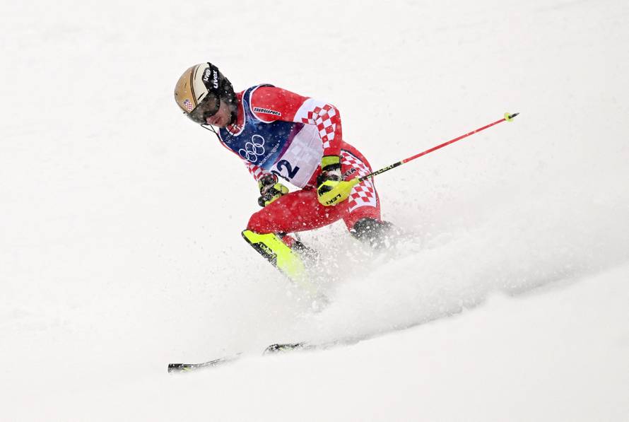 Alpine Skiing - Men's Slalom Run 1