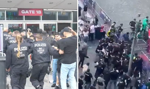 VIDEO Kaos u Berlinu: Grci se sukobili s Turcima na završnici Eurolige, ozlijedili i policajca...