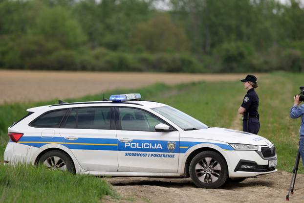 Avion prisilno sletio kod Ivankova