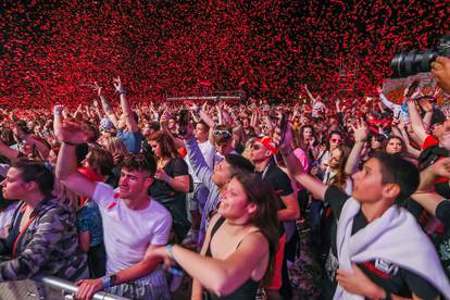 Atmosfera na prvoj večeri Sea Star Festivala u Umagu