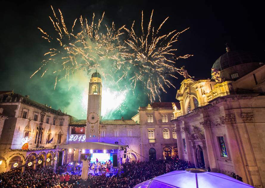 Znate li koji grad ima prvi adventski sajam bez plastike?