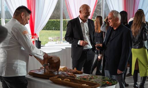 Snimili zadnju klapu filma Taxi ljubav: 'Sretni smo, hvala!'