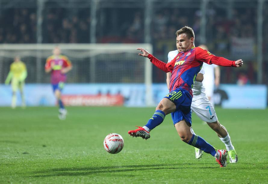 Susret Rijeke i Hajduka u četvrtfinalu Hrvatskog nogometnog kupa