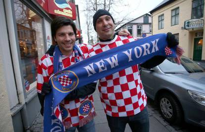 Island u 'kockicama': Hrvatski navijači čekaju susret godine