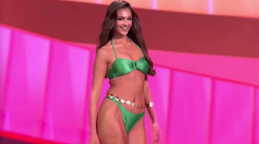 Kakva senzacija! Naša Laura je prošetala u bikiniju na izboru za Miss Universe! Pogledajte je