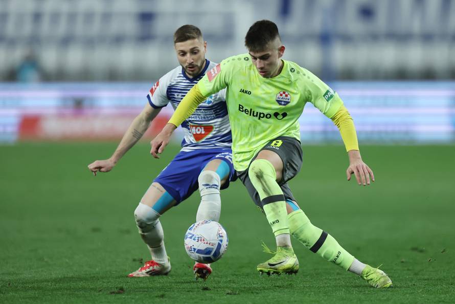 Osijek izgubio na Opus Areni od Slaven Belupa 1:2