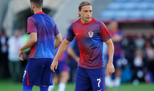 Problemi za 'vatrene' tik uoči utakmice: Lovro Majer otpao zbog zdravstvenih poteškoća