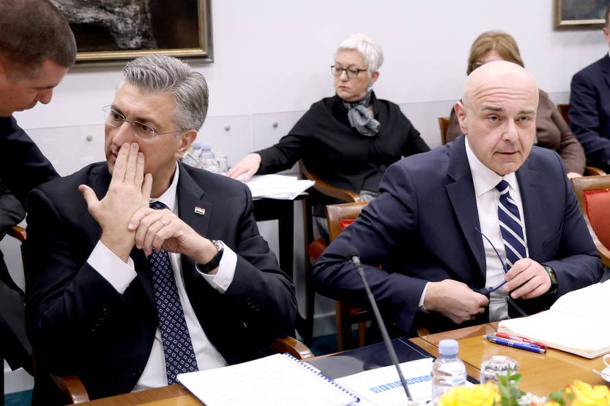 Zagreb: Plenkovic odborima predstavio Alena Ružića, kandidata za novog ministra rada, mirovinskog sustava, obitelji i socijalne politike