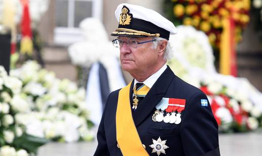 Švedski kralj Carl Gustaf XVI. je operirao srce, odgođene obveze